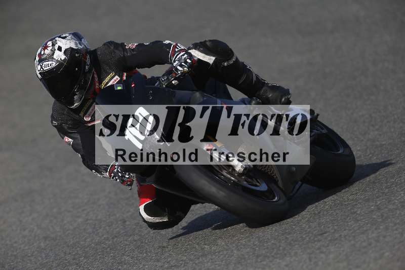 /Archiv-2024/02 29.01.-02.02.2024 Moto Center Thun Jerez/Gruppe gruen-green/100